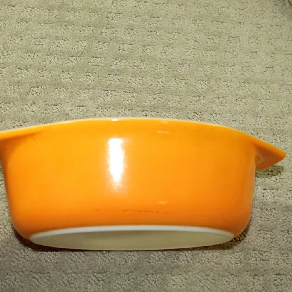 Pyrex vintage 043